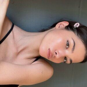 Meet your Posher, Booker